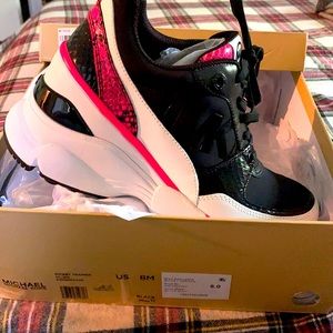 Brand new Michael Kors Sneakers.